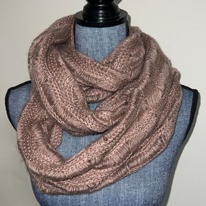 New World Market Dusty Mauve Infinity Scarf